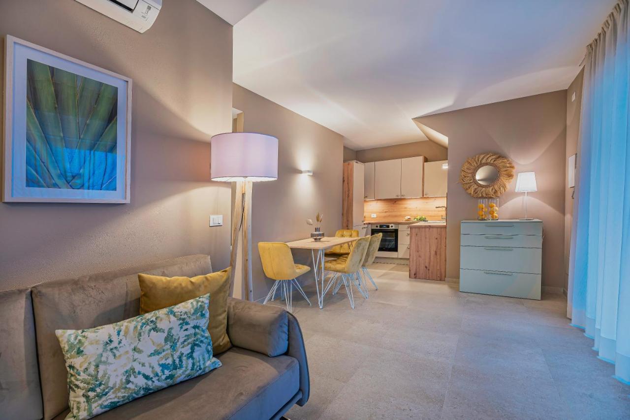 Indigo Eco Apartments Bardolino Exteriör bild
